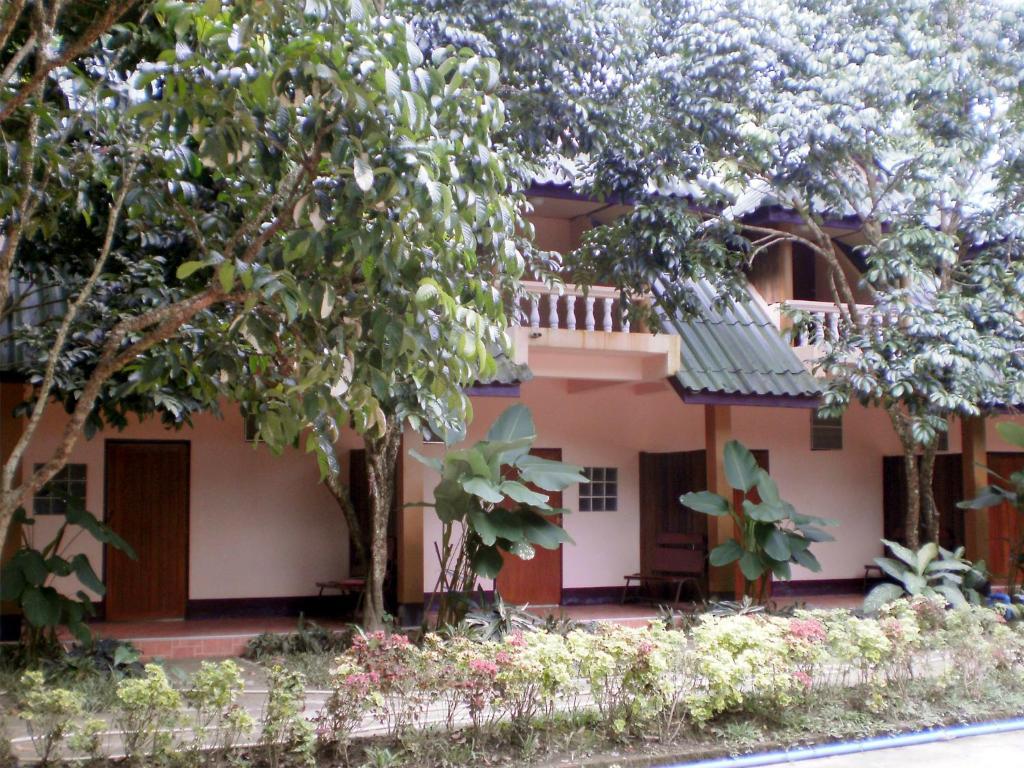 Khunnam Rimtarn Resort Mae Sai Habitación foto